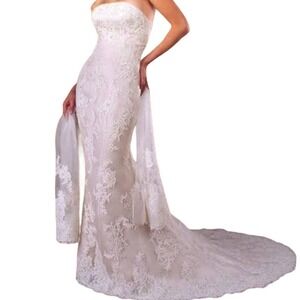 Ethereal Elegance: Venus Wedding Dress by Lotus Orient Corp, Style 7098-644